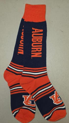 ST2a NCAA AUBURN TIGERS Crew Socks OSMF ONE SIZE FITS MOST New