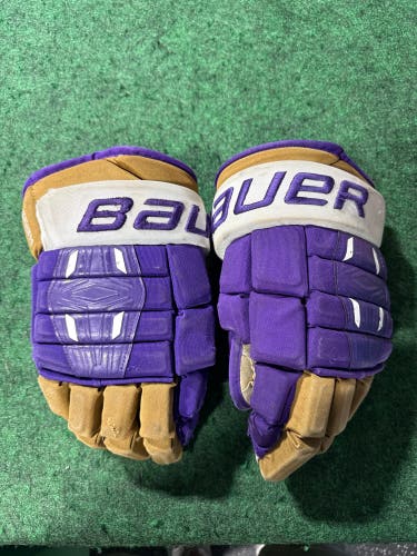 Purple Senior Bauer Pro Series Gloves 14" (Used) | St. Michael's College