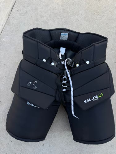 XL Vaughn Ventus SLR4 Pro Goalie Pants (Used)