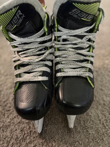 2021 Bauer GSX Hockey Goalie Skates Intermediate Size 4 (Used)