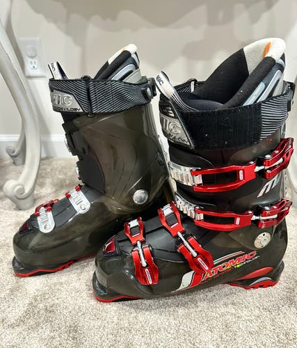 Atomic M-Tech 100 Ski Boots 26-27.5 (Used)