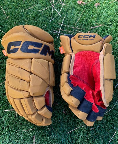 13" Tan CCM Jetspeed FT1 HGJS Gloves with Red Sypder Palms Rare! *Read Full Description*