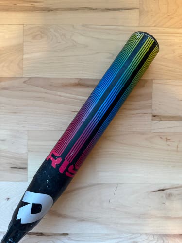 DeMarini Prism Bat 29/18 (-11) Fastpitch Softball Bat