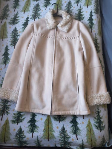 Liz Claiborne Women's Beige Lined Jacket L Zip Front Pockets Mid-LengthLarge Jacket (Used)