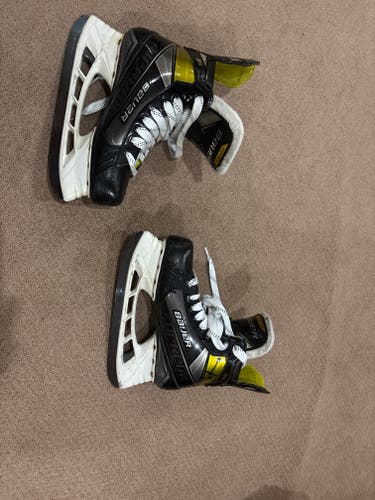 Bauer 3s hockey skates