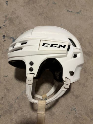 Medium CCM Tacks 910 Helmet Pro Stock (Used)