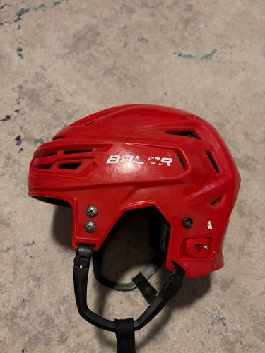 Medium Bauer Re-Akt 150 Helmet (Used)