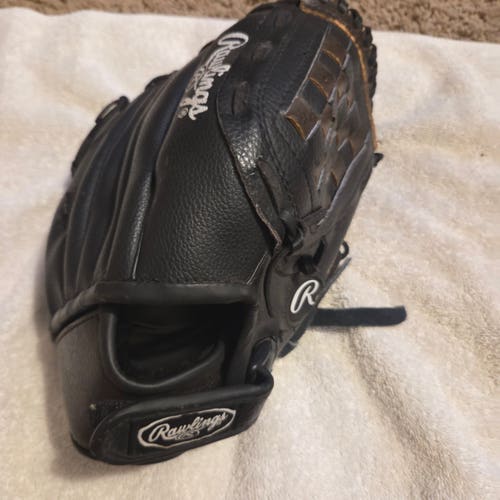 Rawlings RH Players Series Youth Baseball Glove 11" Game Ready