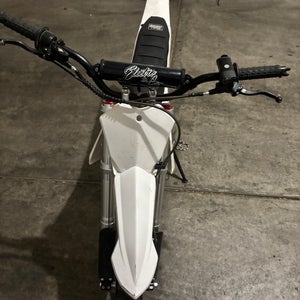 RTR Lite 60V - Only 1,300 Miles, Lightly Used, Clean Condition
