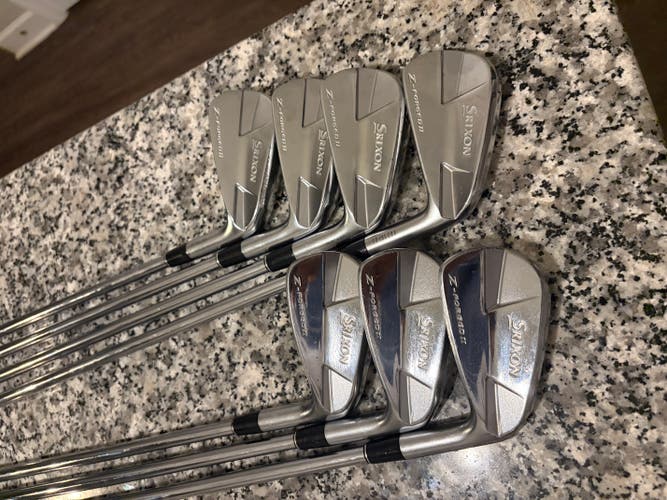 Men's Srixon Z forged ii Right Handed Iron Set Stiff Flex (Used)