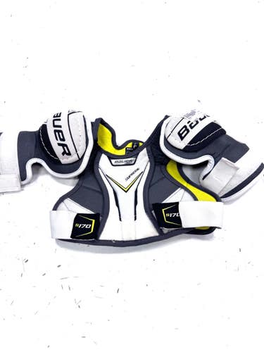 Used Bauer SUPREME Youth Shoulder Pads LG 11860-S000316407