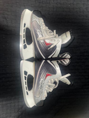 Bauer Vapor X:05 Hockey Skates Regular Width 6 (Used)
