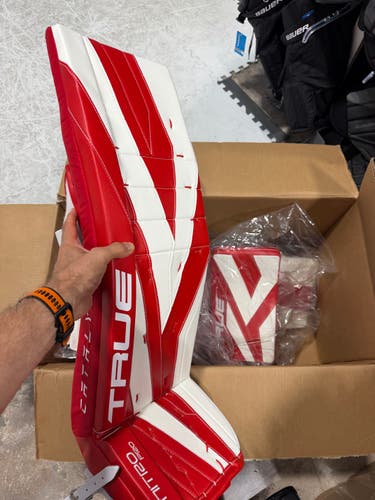 34" 2025 True Nitro Pro Custom Goalie Full Set (New)