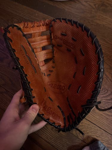 First Base RH Wilson A2000 SC1620 Baseball Glove 12.5" (Used)