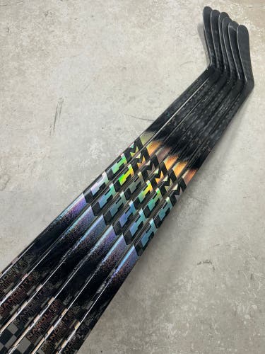 6 PACK 80 Flex P29 Senior CCM Trigger 10 Pro Left Hand Hockey Stick (New) Pro Stock