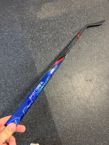 Senior Bauer Nexus Tracer Hockey Stick Left Hand P28 77 Flex (Used)