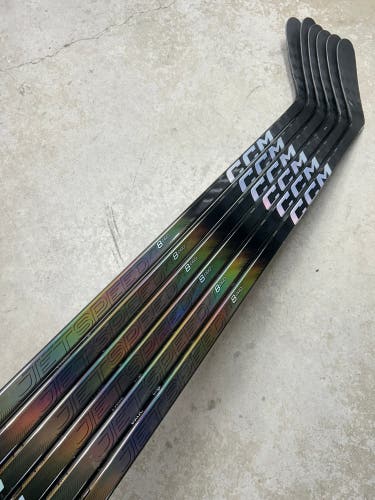 6 PACK 90 Flex P28M Senior CCM Jetspeed FT8 Pro Left Hand Hockey Stick Pro Stock (New)