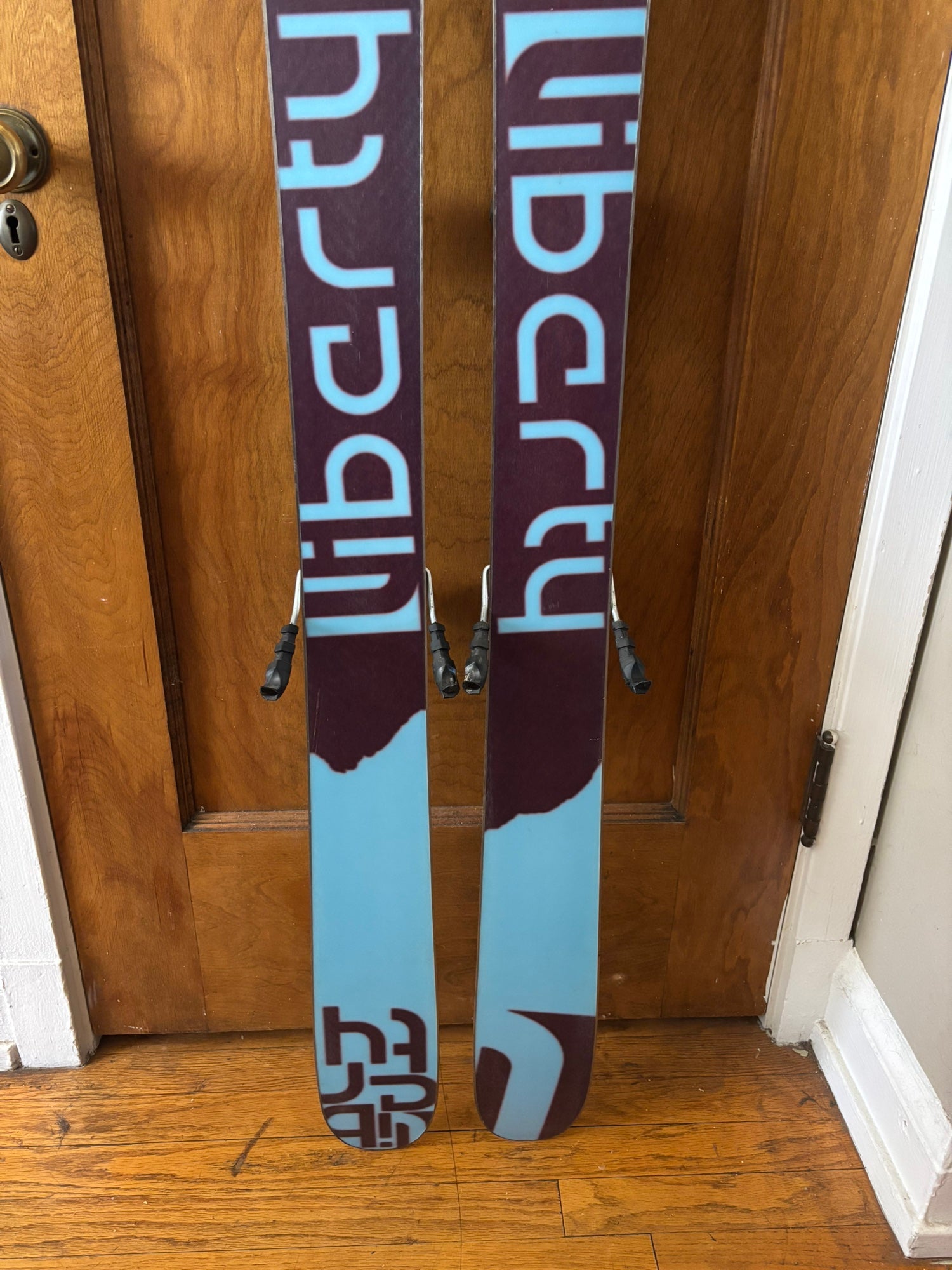 Liberty Genesis 96 158cm with Liberty Attack 13 GripWalk Bindings