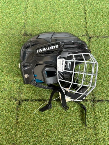 Black Youth Bauer Prodigy Helmet (Used)