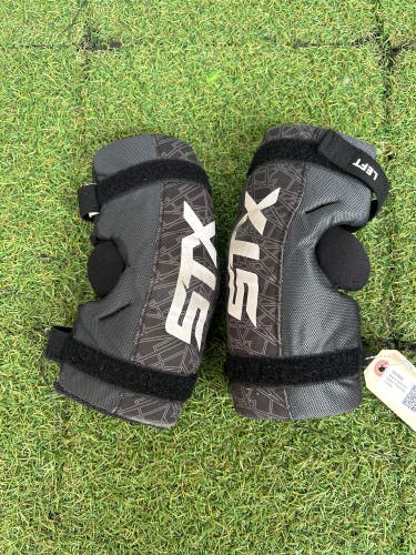 Medium Youth STX Stallion 75 Arm Pads (Used)