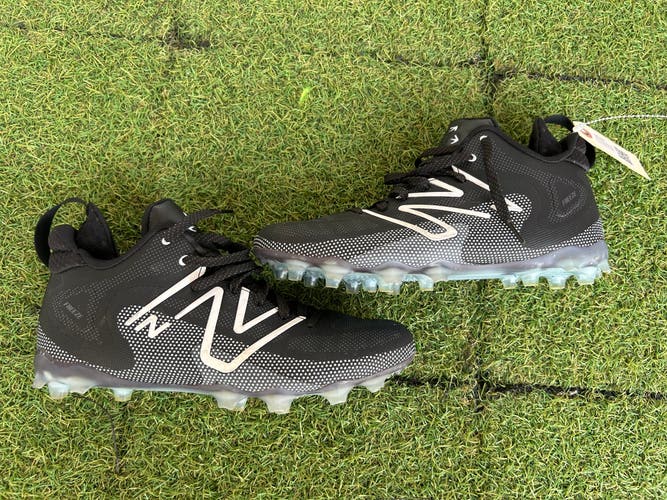 Men's 10.5 New Balance Freeze V4 Lacrosse Cleats (Used)
