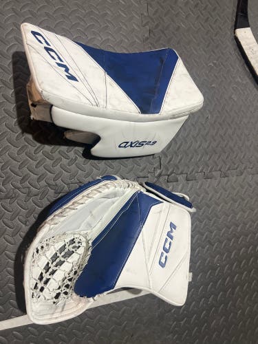 CCM Axis 2.9 Regular (Used)