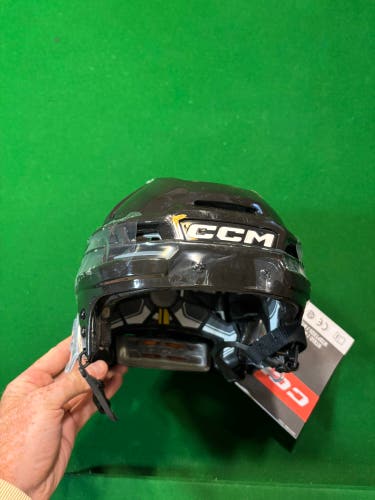 Medium CCM Tacks 910 Helmet (New)