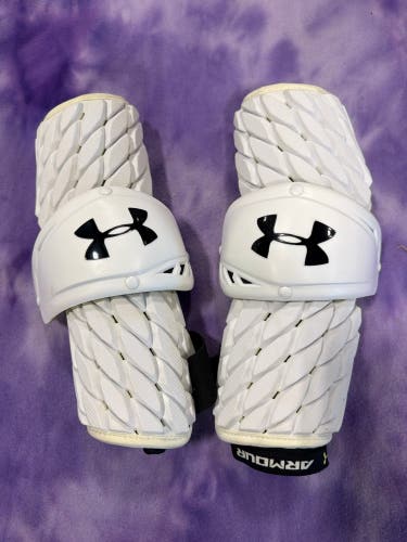 Small Adult Under Armour Command Pro Arm Pads (Used)