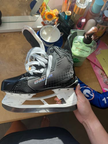 Black 2024 Bauer Supreme Shadow Hockey Skates Wide Width Size 4.5 (Like New)