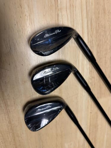 Mizuno T-1 Wedge Set (52,56,60) BLACK FINISH