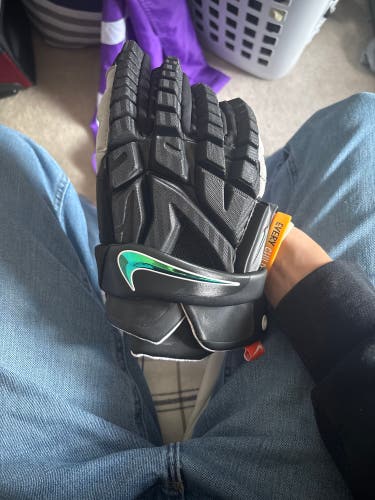 Nike Vapor Premier Lacrosse Gloves (New)