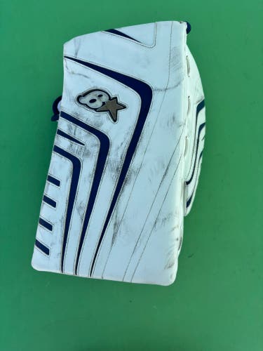 White Junior Brian's OPTIK 9.0 Goalie Blockers Regular
