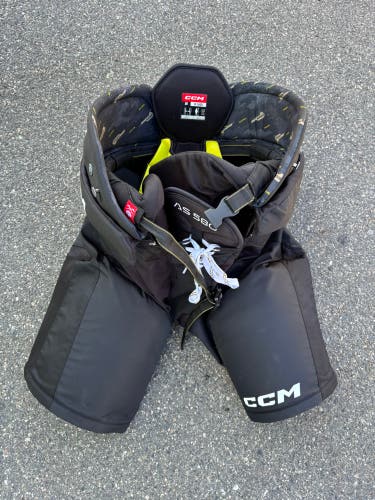 Black Senior XXL CCM Tacks AS 580 Hockey Pants