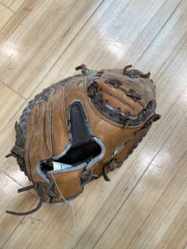 Easton Natural Elite RH Catcher's Baseball Glove 34" (Used)