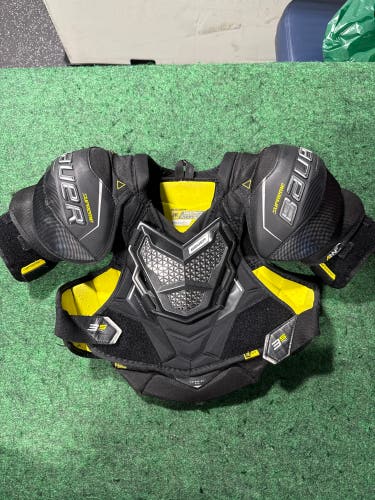 Bauer Supreme 3S Pro Shoulder Pads (Used) | Junior Small
