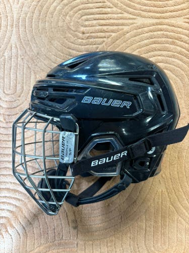 Black Small Bauer Re-Akt 150 Helmet (Used)