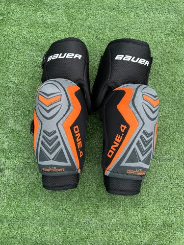 Senior Large Bauer Supreme One.4 Elbow Pads
