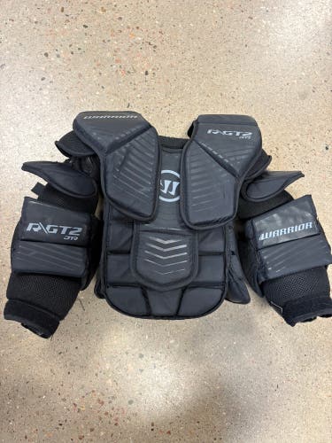 Junior Small / Medium Warrior Ritual GT2 Goalie Chest Protector (Used)