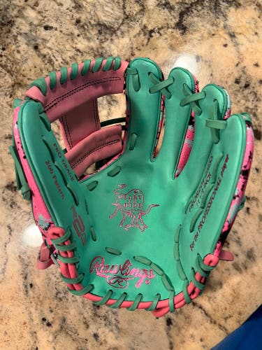 Rawlings Heart of the Hide R2G RH Infield Baseball Glove 11.5" (New)