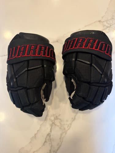 Warrior Force Pro (SMU) Gloves 11" Pro Stock (Used)