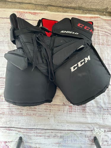 Black Senior Small CCM Extreme Flex Shield Pro Hockey Goalie Pants (Used)