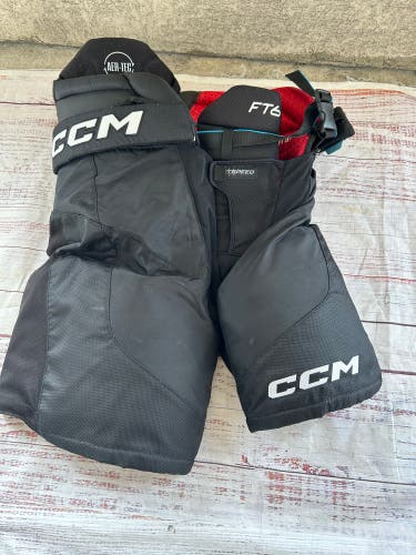 Black Senior Small CCM JetSpeed FT6 Hockey Pants (Used)
