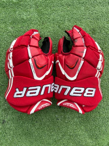 13" Senior Bauer Vapor APX Gloves