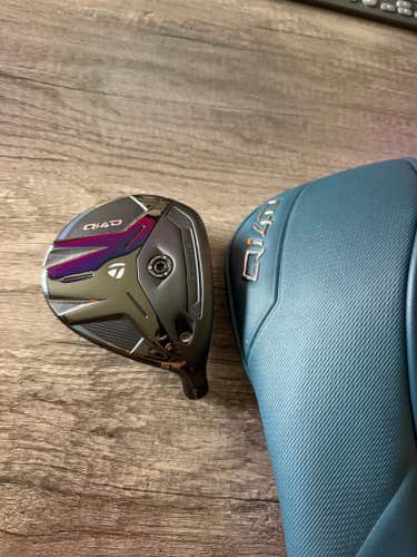 TaylorMade Qi4D 5-Wood 18 +HC Head Only NEAR MINT