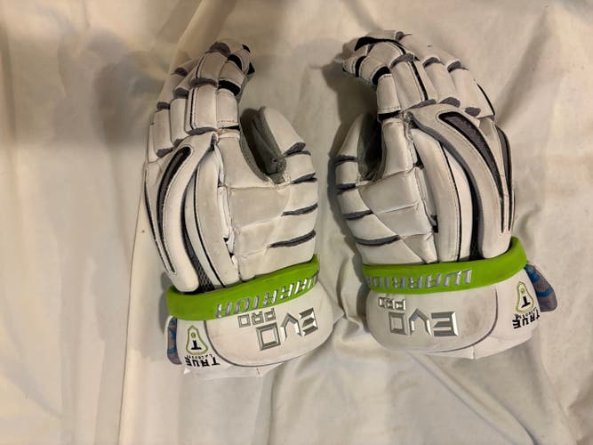 Warrior Evo Lacrosse Gloves (Used)