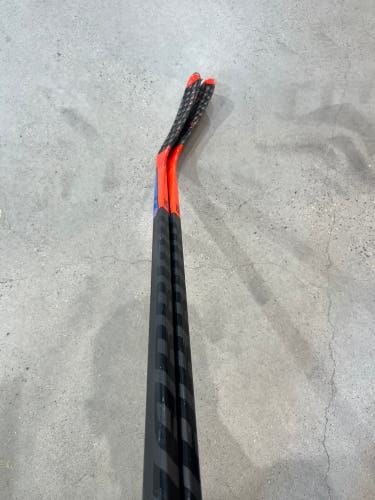 Junior Warrior Covert QRE 40 Hockey Stick Right Handed W03 50 Flex (Used)