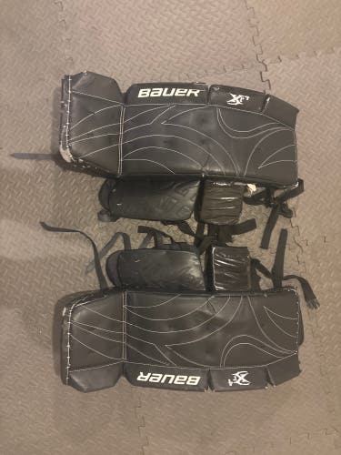 30" Bauer Goalie Leg Pads (Used)