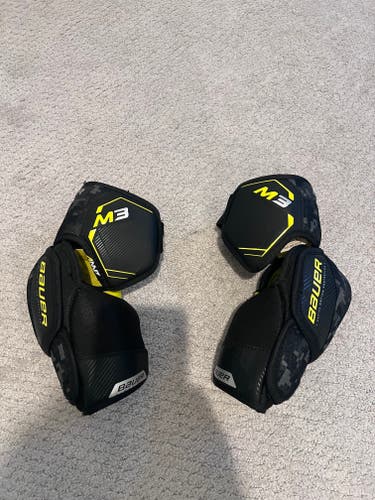 Intermediate Medium Bauer Supreme M3 Elbow Pads (Used)