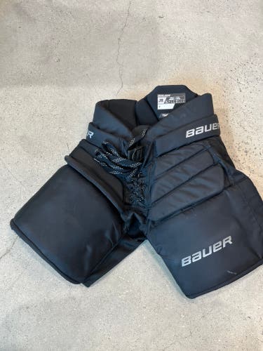 Black Junior Small / Medium Bauer GSX Hockey Goalie Pants (Used)