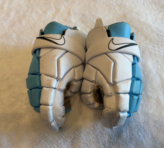 Nike Vapor select Lacrosse Gloves (Used)